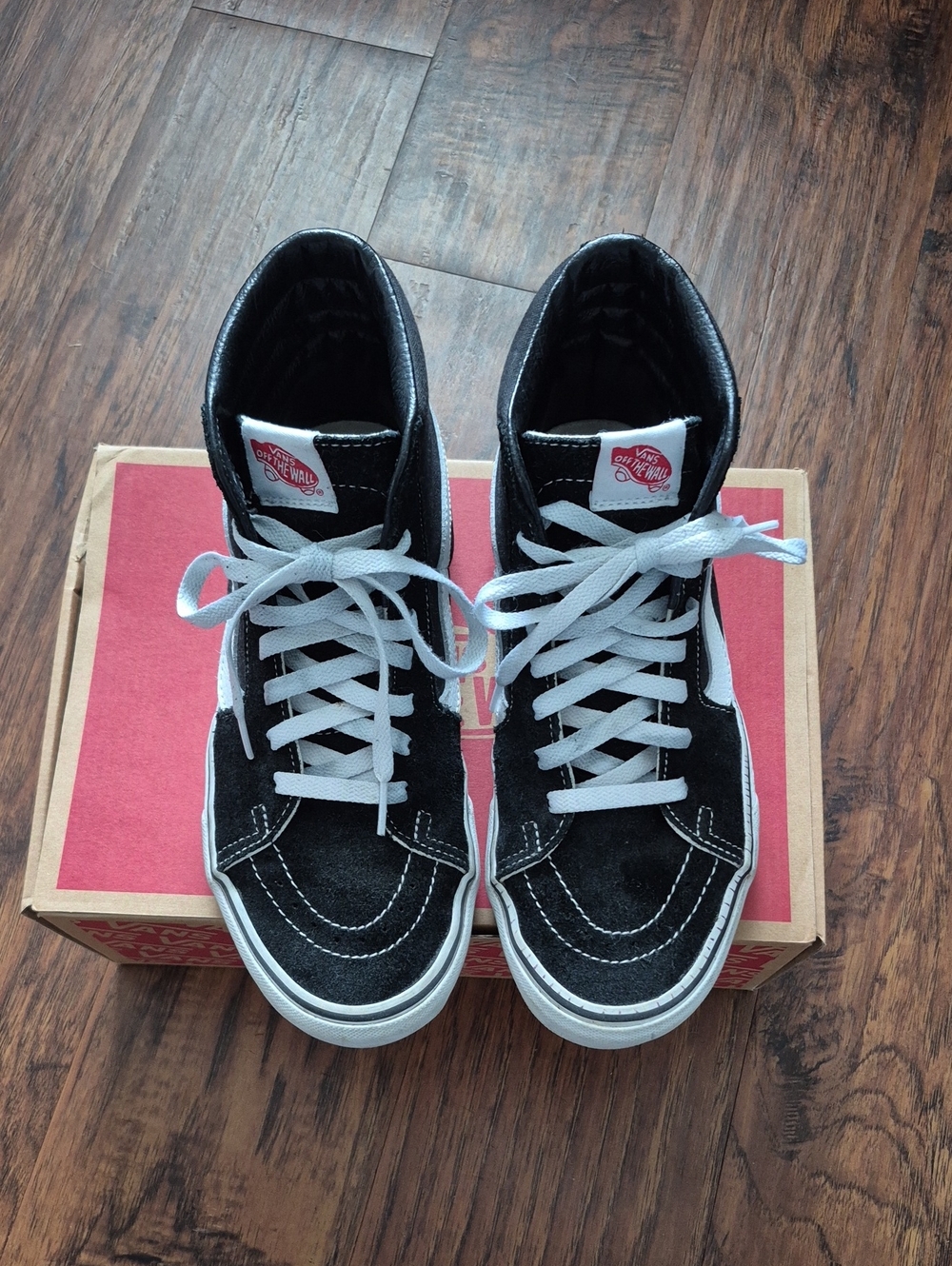 Vans Mens Black & White Sk8-Hi High-Top Sneakers
